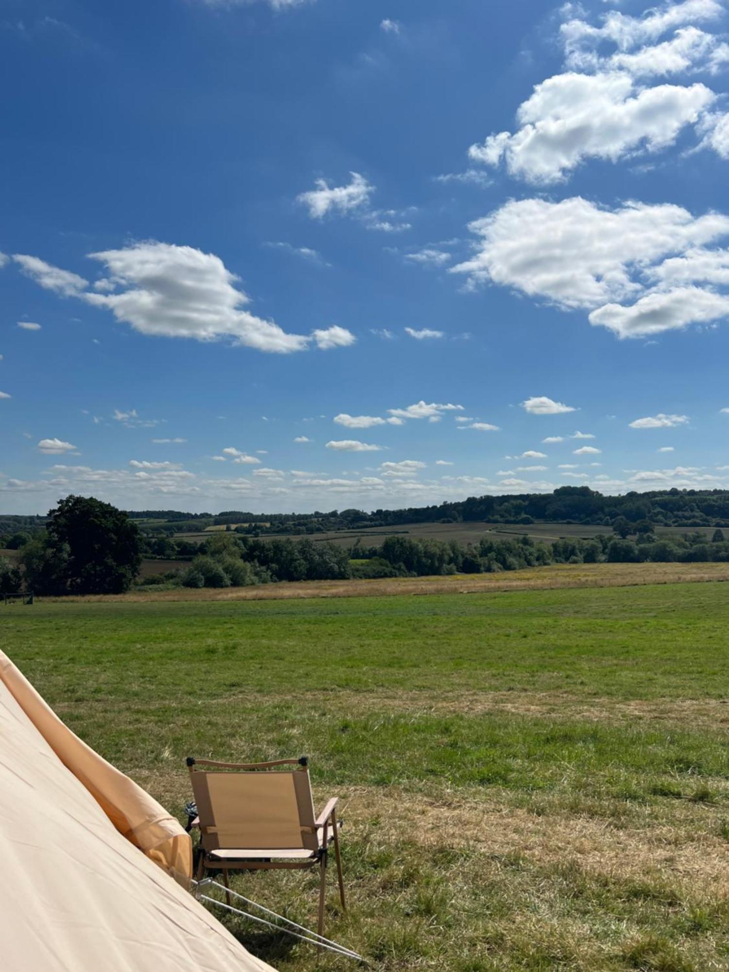 Bell Tent 4M And 7M Fossewold Cotswold Camping Moreton-in-Marsh Εξωτερικό φωτογραφία