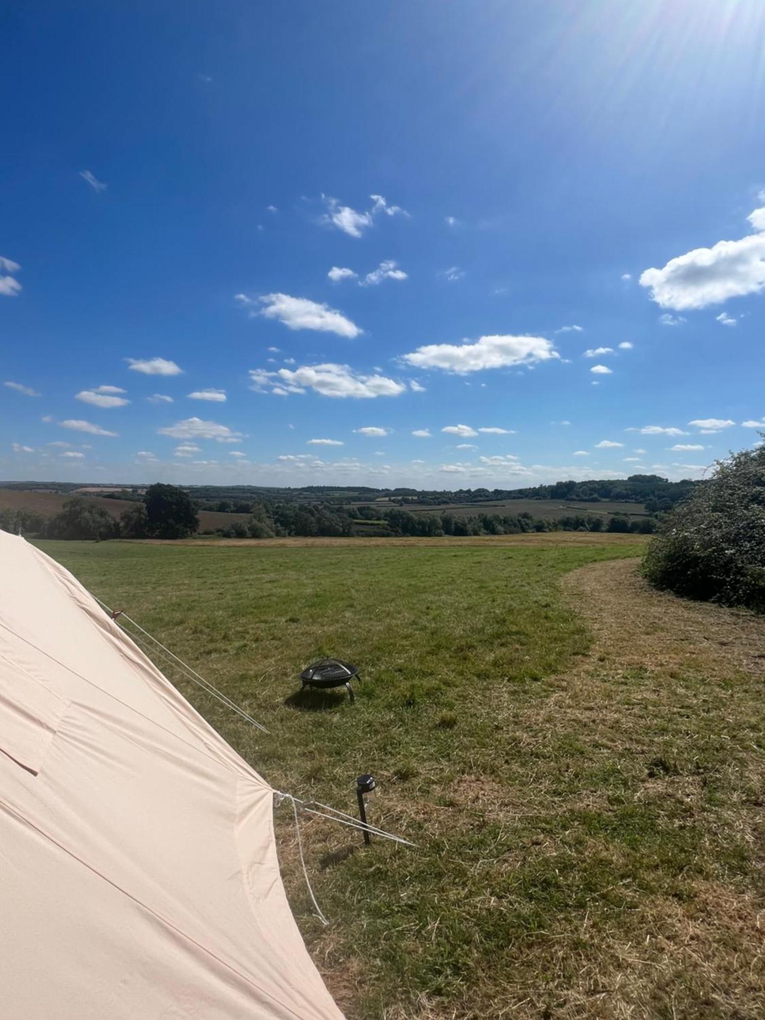 Bell Tent 4M And 7M Fossewold Cotswold Camping Moreton-in-Marsh Εξωτερικό φωτογραφία